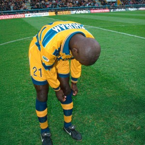 c7娱乐官方网站-包含佛罗伦萨主场击败帕尔马，赛季表现逐渐回暖的词条