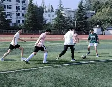 五人制比拼个性心跳刹那间加速 五人制比拼个性心跳刹那间加速